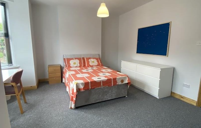 Kimbolton Avenue, Radford, Nottingham - Image 1